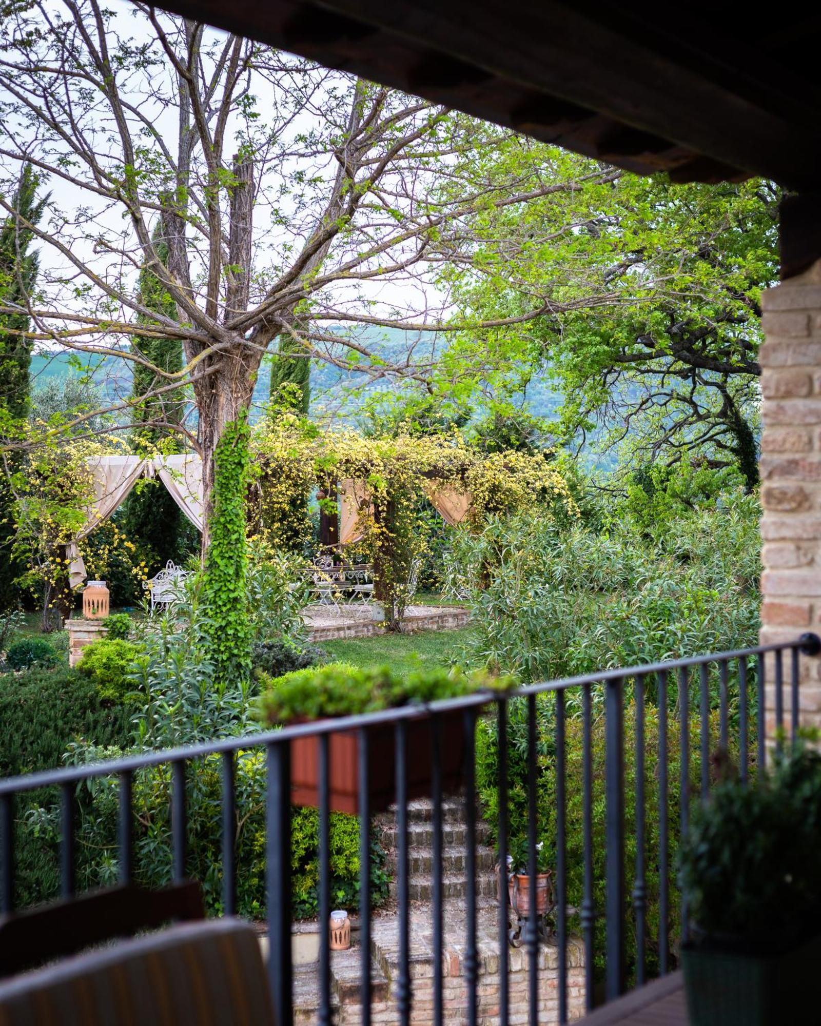 Ca' Le Cerque, Villa Surrounded By The Marche Nature Fossombrone Eksteriør bilde